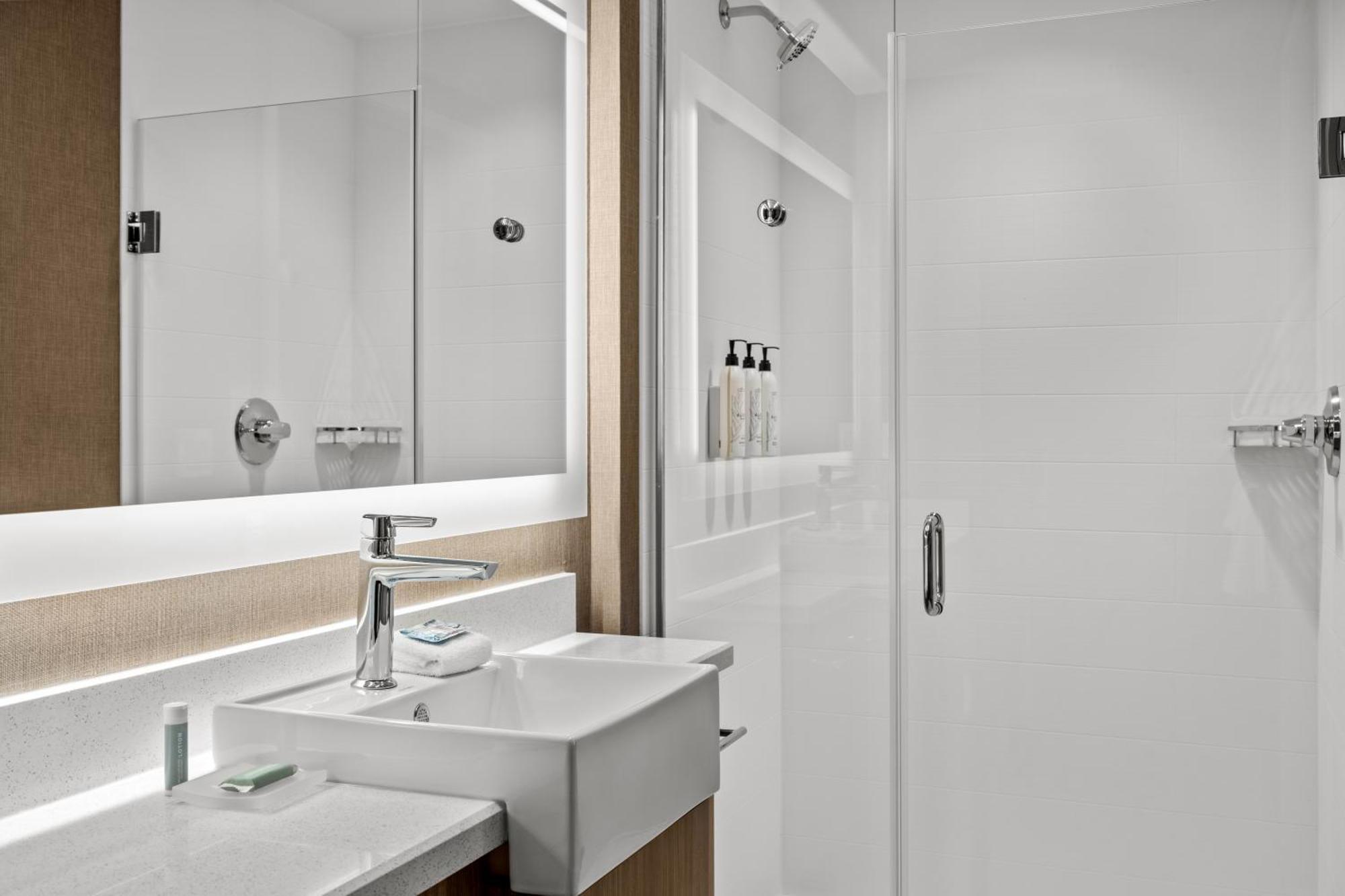 Springhill Suites By Marriott Menomonee Falls Dış mekan fotoğraf