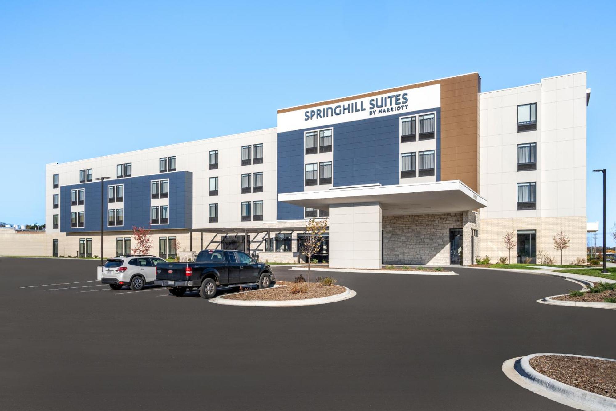 Springhill Suites By Marriott Menomonee Falls Dış mekan fotoğraf