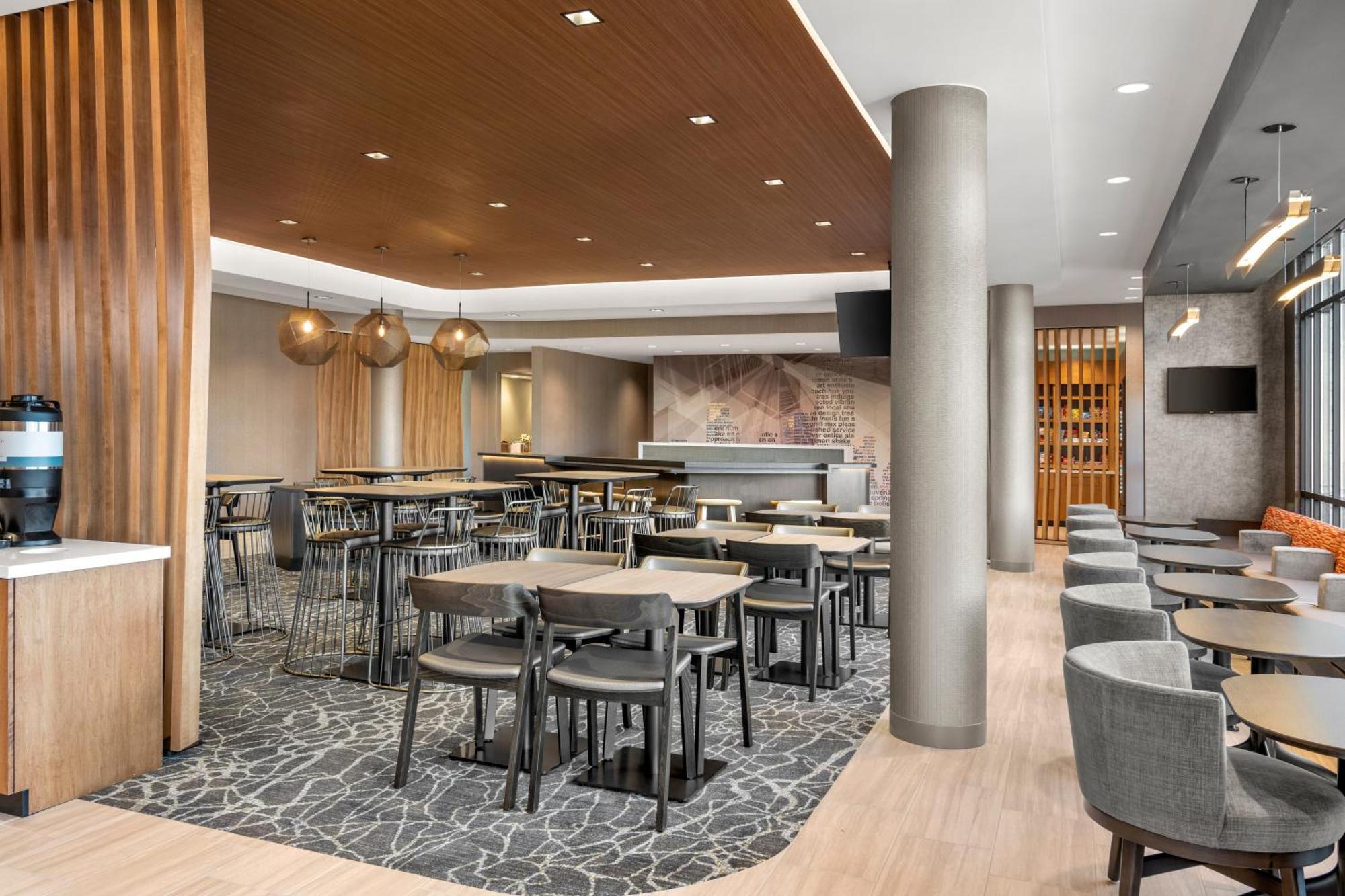 Springhill Suites By Marriott Menomonee Falls Dış mekan fotoğraf